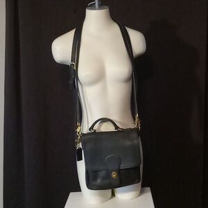 Authentic COACH HANDBAG